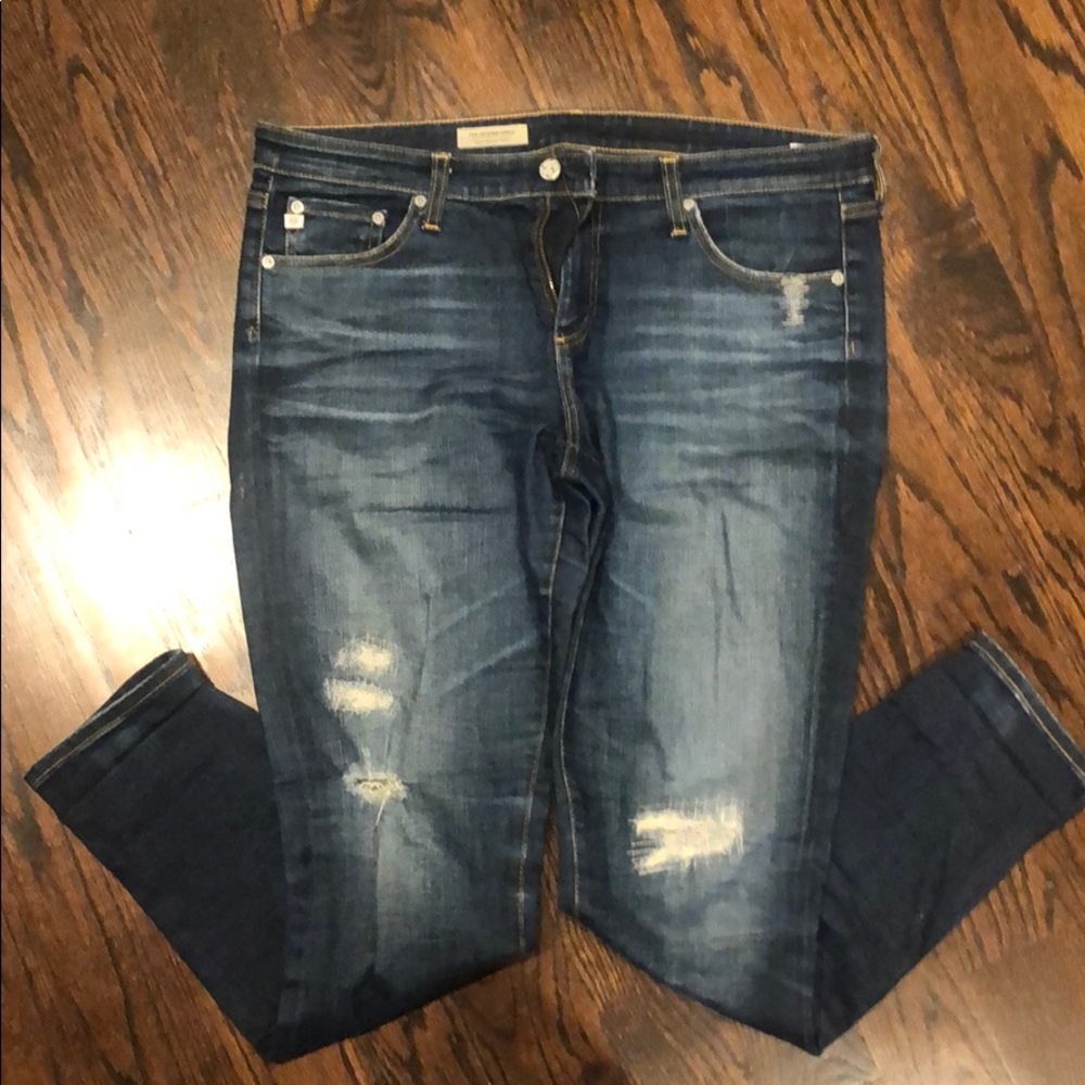 AG ‘The legging ankle’ distressed jeans